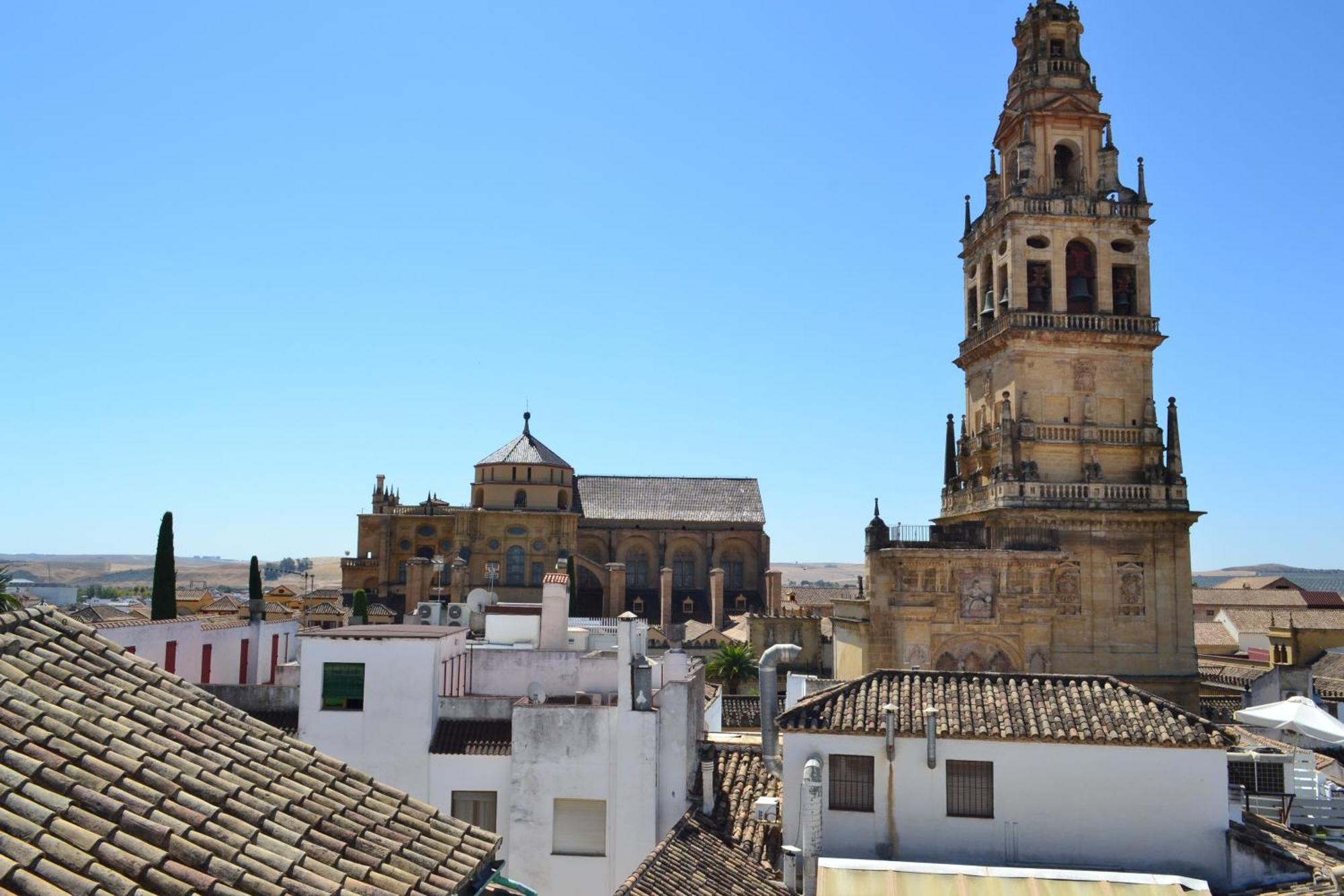 Sunshine Patio De La Hoguera Apartment Кордоба Екстериор снимка